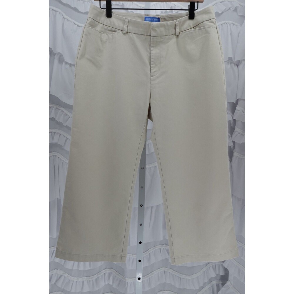 Dockers Women's Cotton Blend Nouveau Individual Fit Stretch Capri Pants Size 12